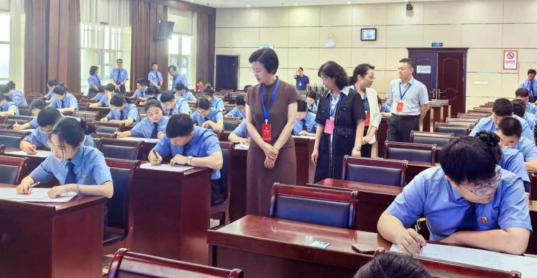 28指尖争锋砺精兵 以赛代训提素能——全省检察机关刑事检察部门书记员技能竞赛拉开帷幕.png