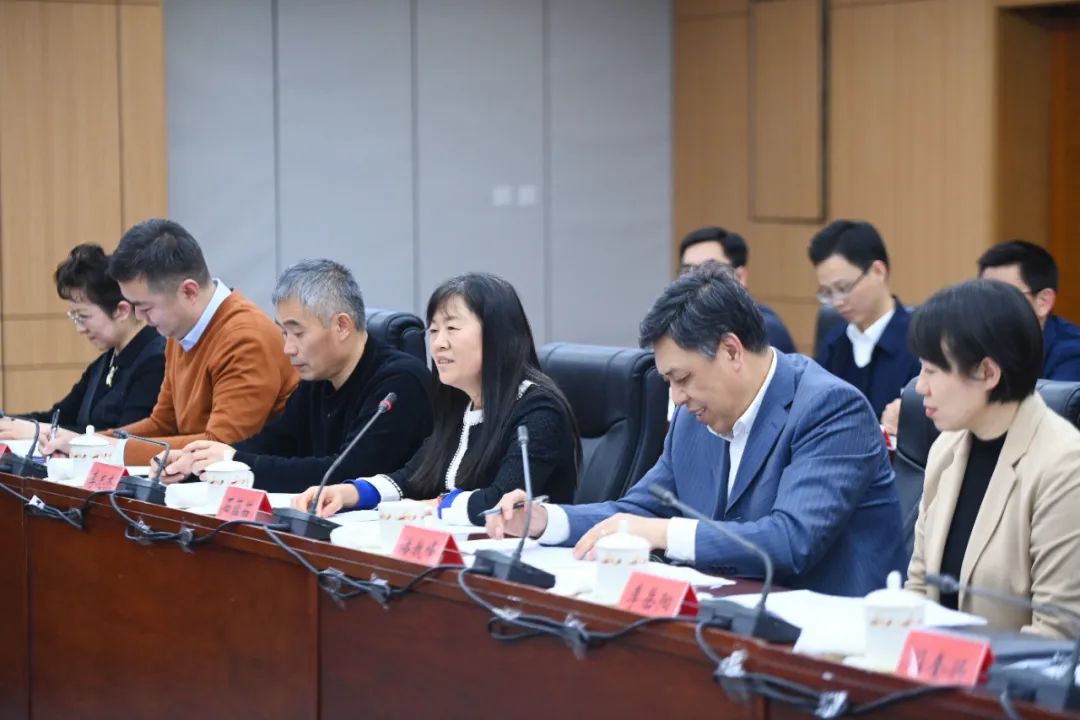 1.屁股2.jpg