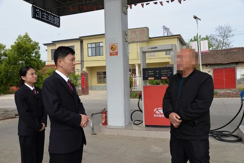 第一个.jpg